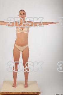 Whole body reference of nude Norma 0009